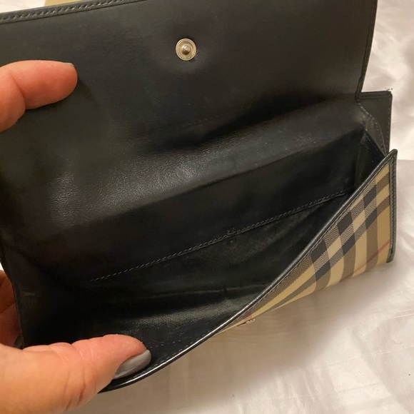 Burberry long Wallet - Picture 10 of 16